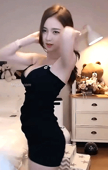 689f97ce422bd627cdb48edaf5e738b9_1640546721_472.gif 689f97ce422bd627cdb48edaf5e738b9_1640546721_472.gif