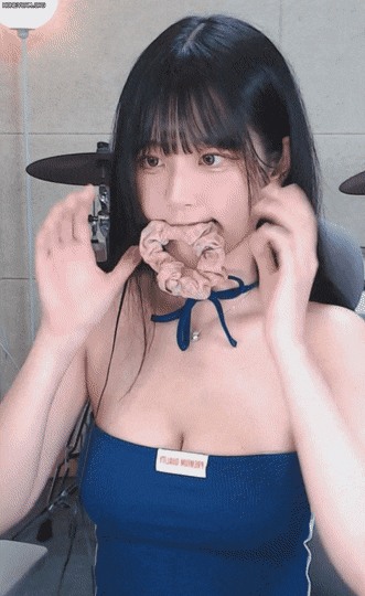 6e3d912bf305d317f19e01b560bbe97d_1679572072_3734.gif 6e3d912bf305d317f19e01b560bbe97d_1679572072_3734.gif